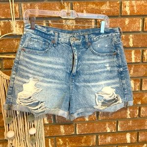 American Eagle Mom Shorts Size 12